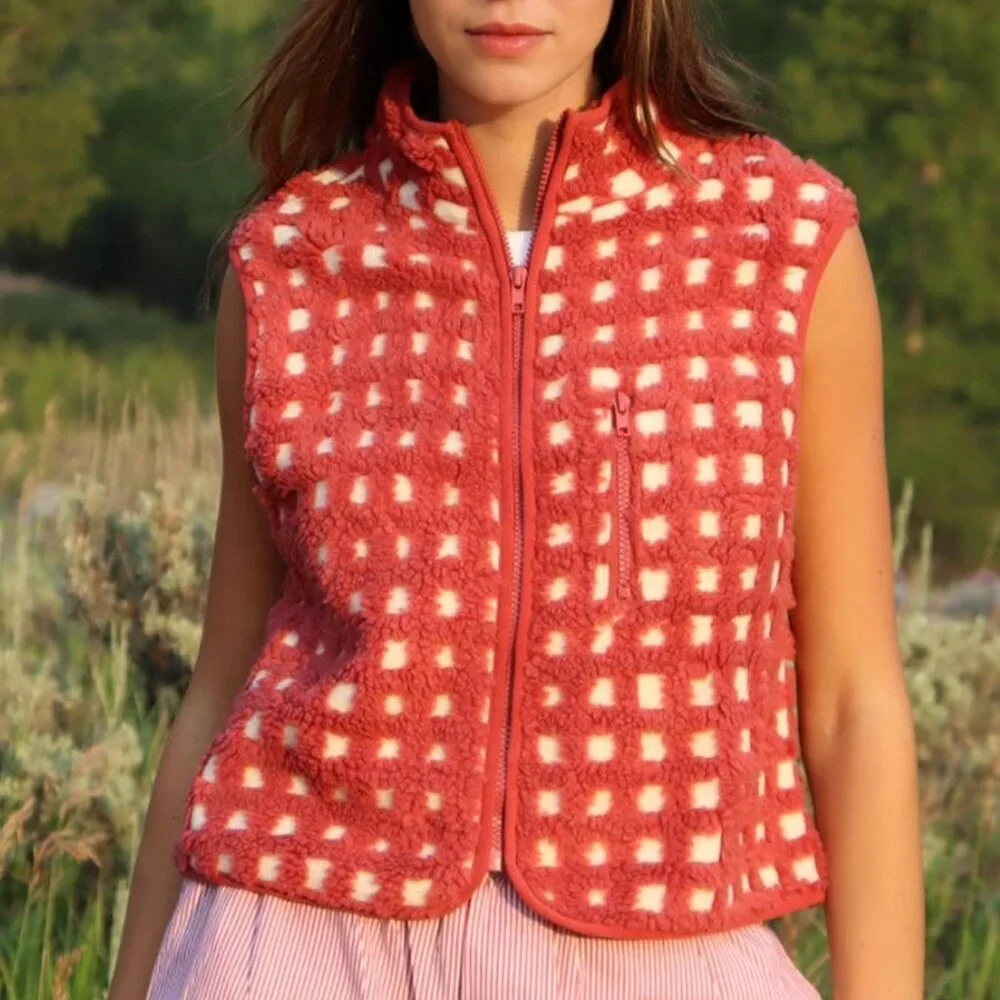 Womens Checkered Sherpa Vest Fleece Jacket Lightweight Zip Up Sleeveless Crochet